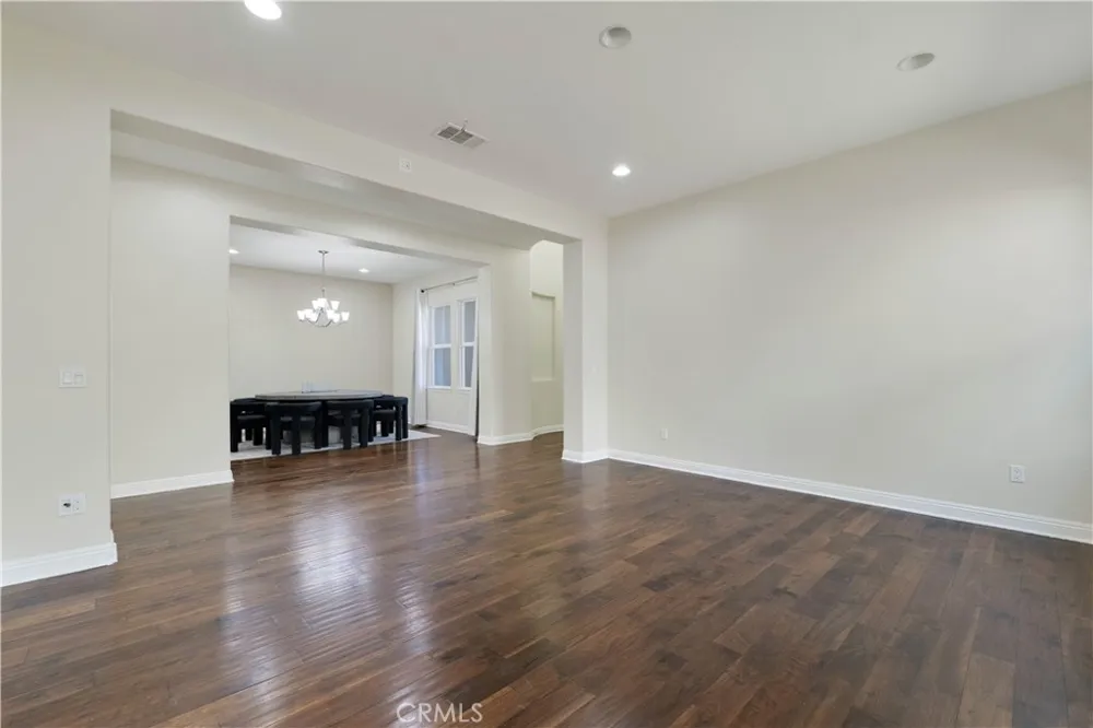 12826 Via Donatello Porter Ranch, CA 91326