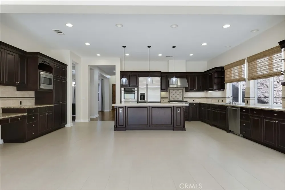 12826 Via Donatello Porter Ranch, CA 91326
