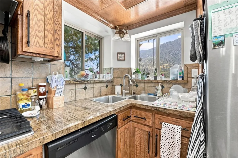 3900 Park View Frazier Park, CA 93225