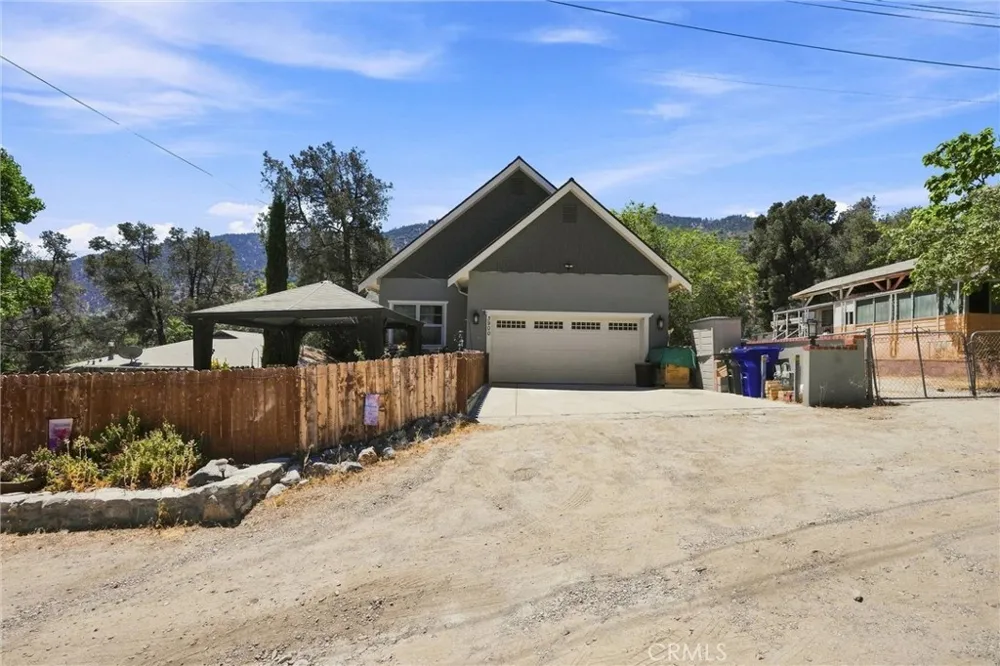 3900 Park View Frazier Park, CA 93225