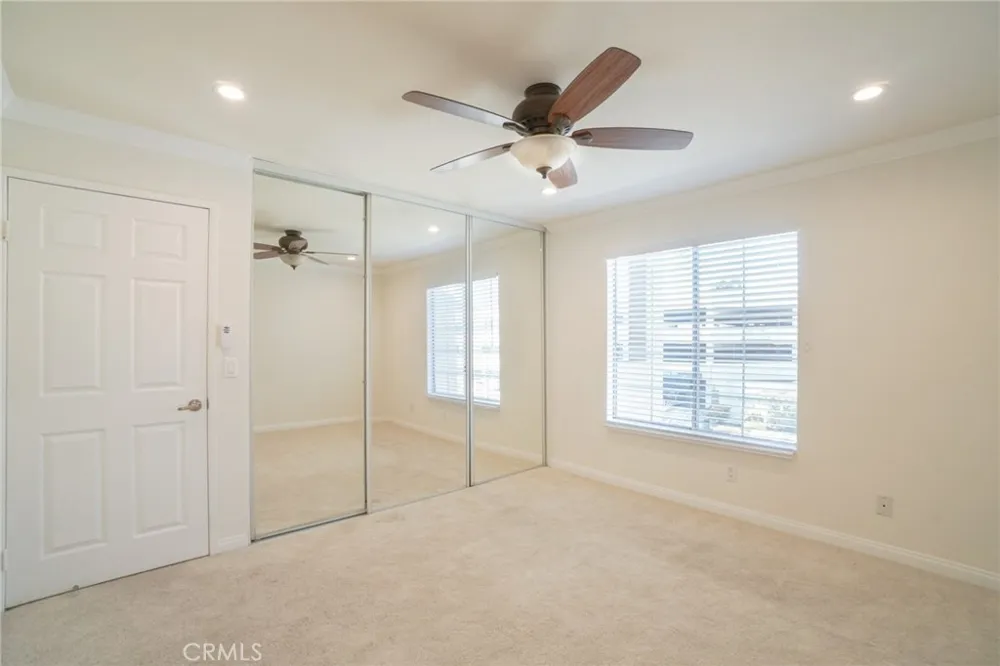 5510 Owensmouth Avenue #209 Woodland Hills, CA 91367