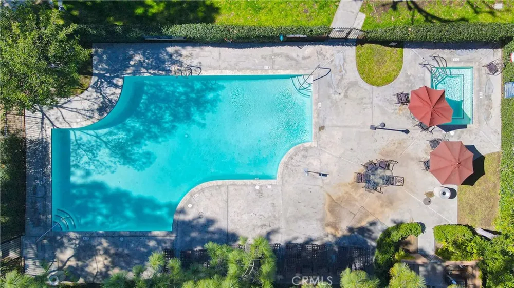 5510 Owensmouth Avenue #209 Woodland Hills, CA 91367
