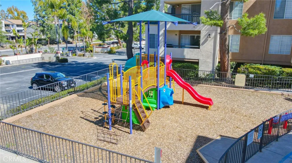 5510 Owensmouth Avenue #209 Woodland Hills, CA 91367
