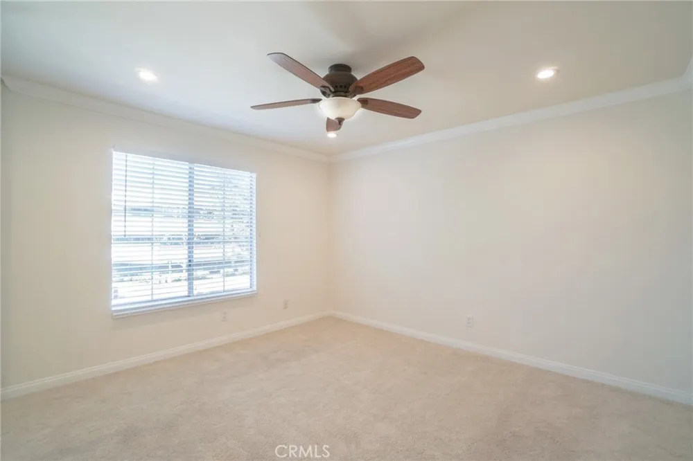 5510 Owensmouth Avenue #209 Woodland Hills, CA 91367