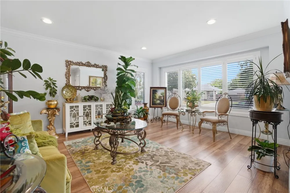 6139 Jamieson Encino, CA 91316
