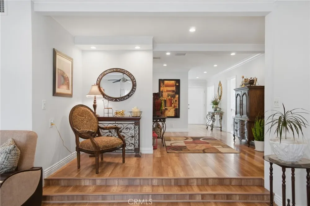 6139 Jamieson Encino, CA 91316