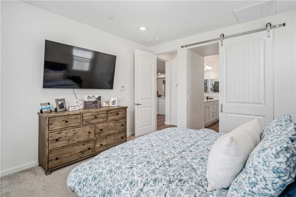 3840 Westbrook Rosamond, CA 93560