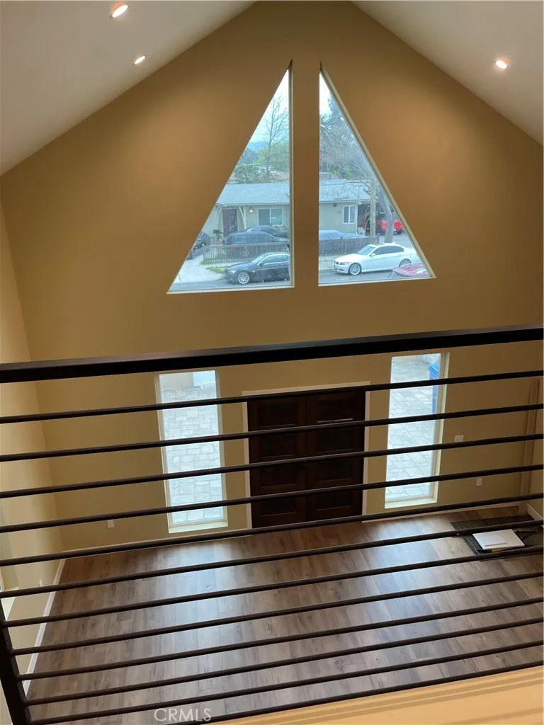 18815 Hart Street Reseda, CA 91335