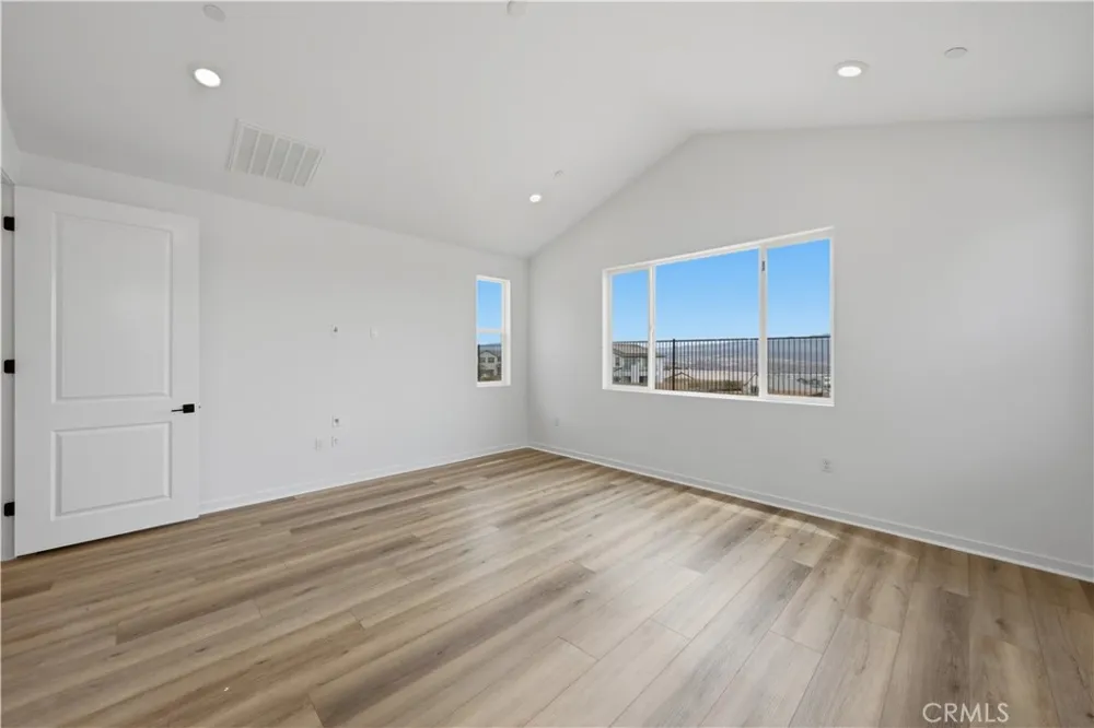 28520 Wildflower Terrace Castaic, CA 91384