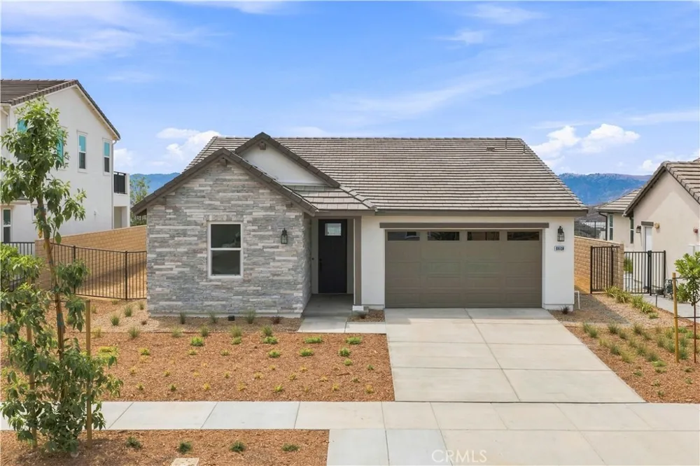 28520 Wildflower Terrace Castaic, CA 91384