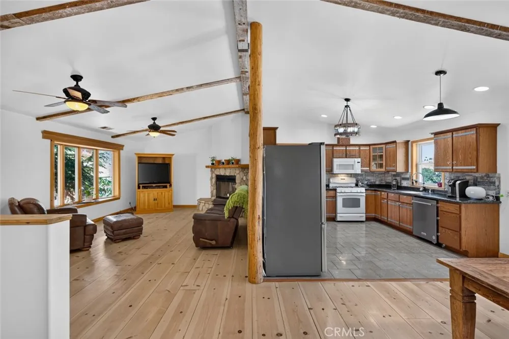 871 Lebec Rd Lebec, CA 93243