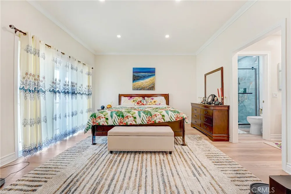 6225 Nita Avenue Woodland Hills, CA 91367