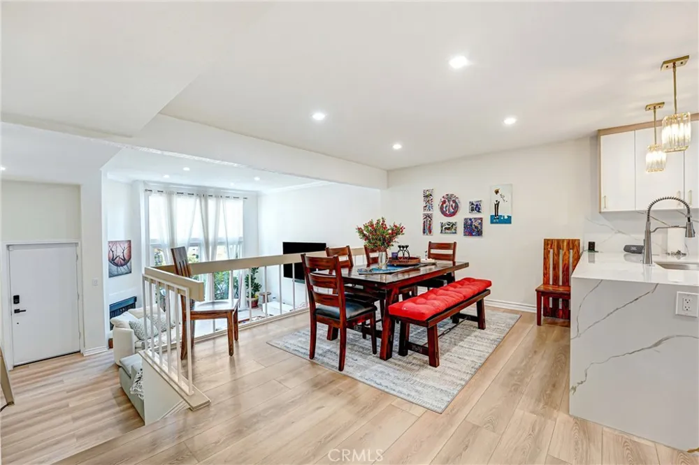 6225 Nita Avenue Woodland Hills, CA 91367