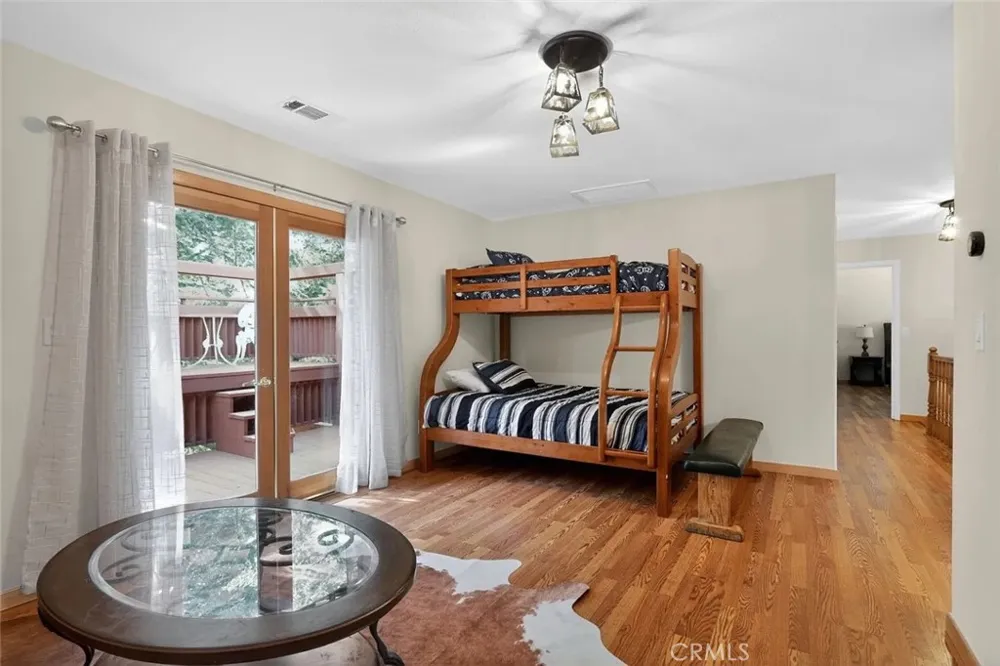 1401 Zion Way Pine Mountain Club, CA 93222
