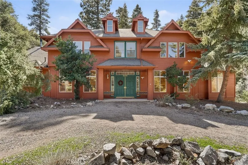 1401 Zion Way Pine Mountain Club, CA 93222