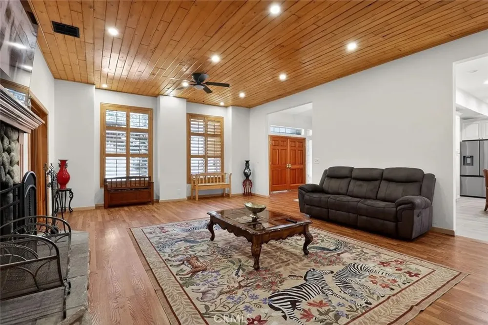 1401 Zion Way Pine Mountain Club, CA 93222