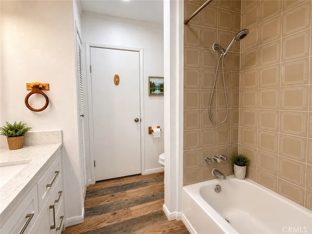 1913 Pioneer Way Pine Mountain Club, CA 93222