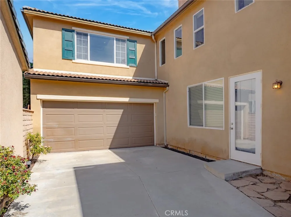 28911 Mirada Circulo Valencia, CA 91354