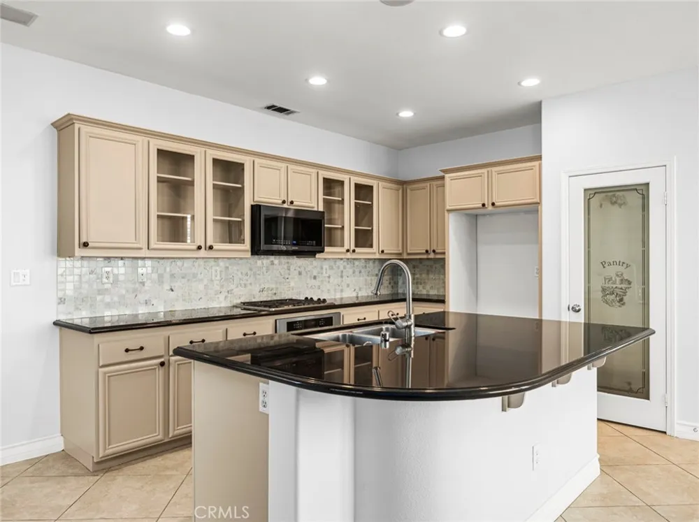 28911 Mirada Circulo Valencia, CA 91354