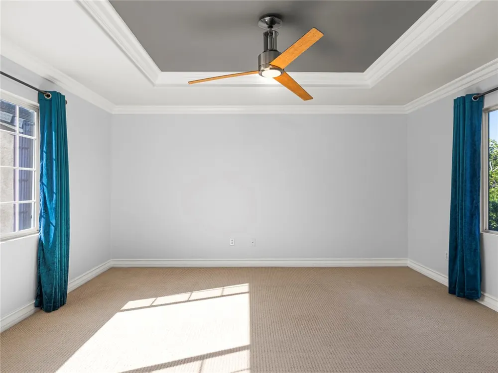 28911 Mirada Circulo Valencia, CA 91354
