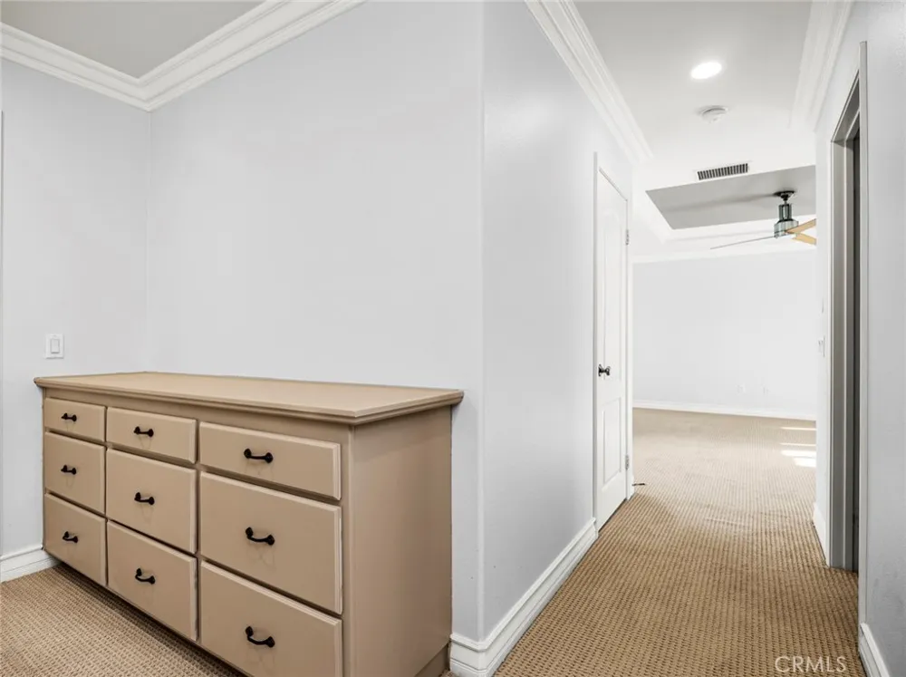 28911 Mirada Circulo Valencia, CA 91354