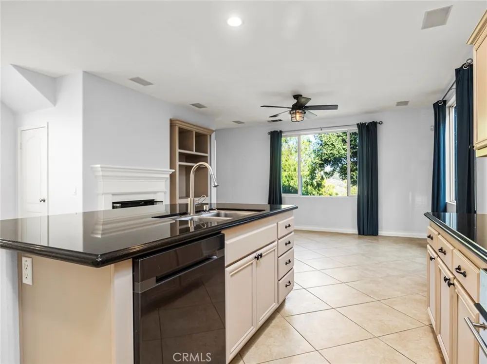28911 Mirada Circulo Valencia, CA 91354