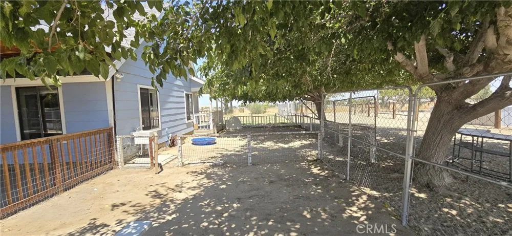 7806 E Avenue U Littlerock, CA 93543