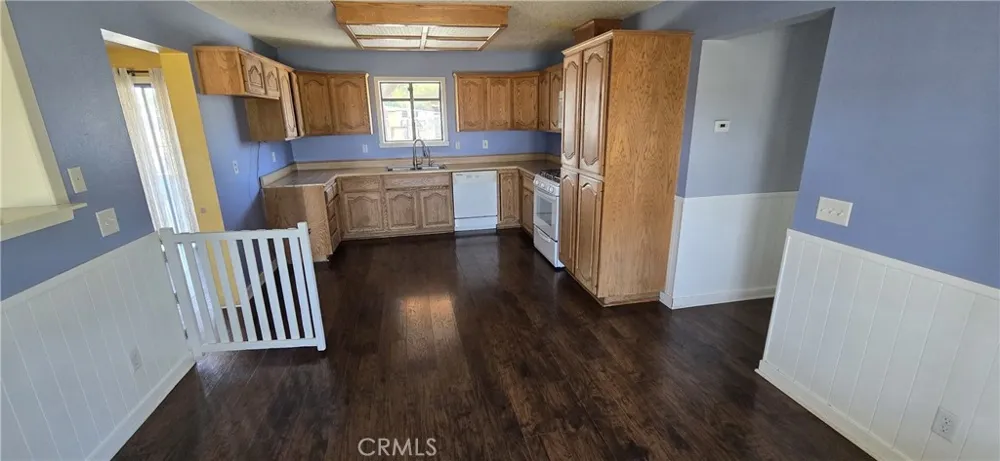 7806 E Avenue U Littlerock, CA 93543