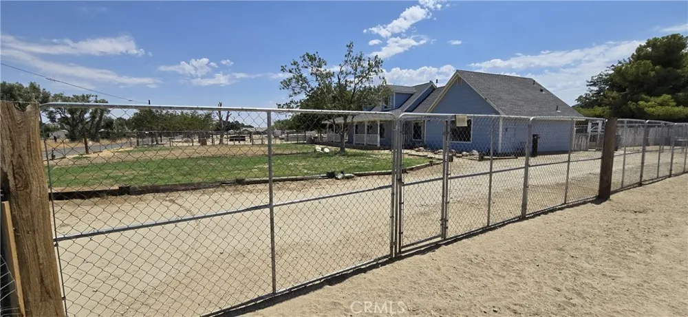 7806 E Avenue U Littlerock, CA 93543