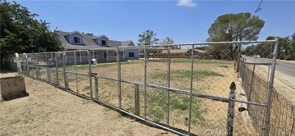 7806 E Avenue U Littlerock, CA 93543