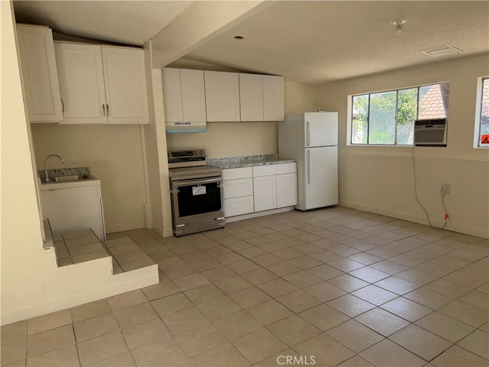 14338 Herron Street Sylmar, CA 91342