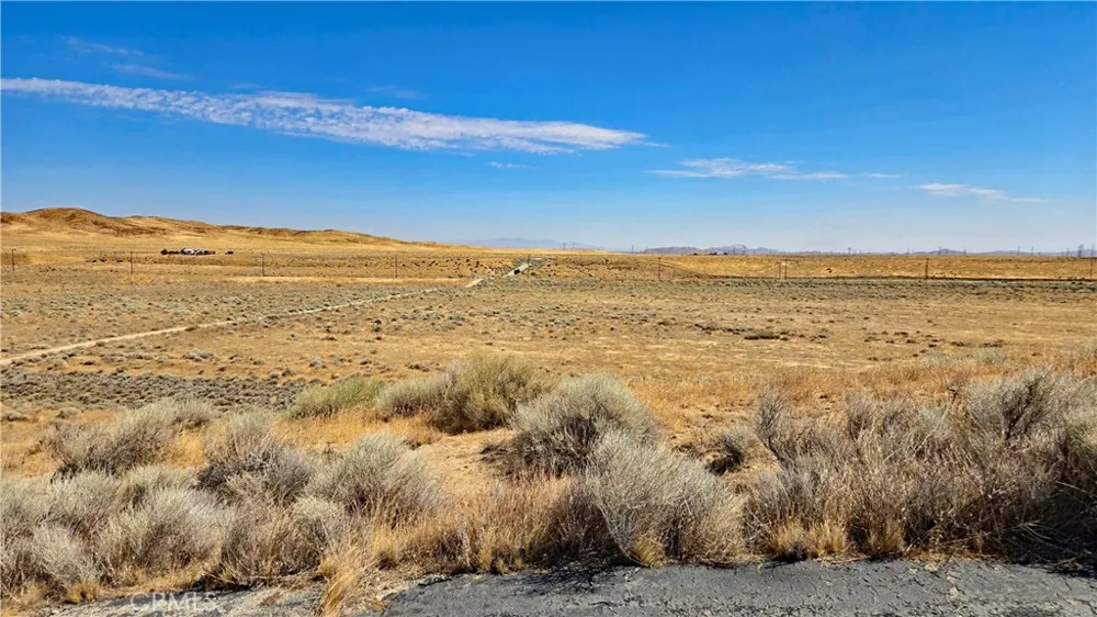 Cor Myrick Canyon Rd & Barset Lancaster, CA 93536