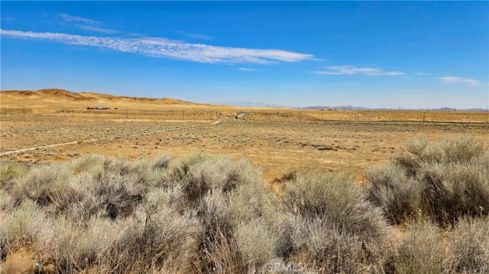 Cor Myrick Canyon Rd & Barset Lancaster, CA 93536