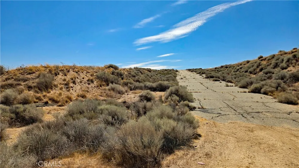 Cor Myrick Canyon Rd & Barset Lancaster, CA 93536