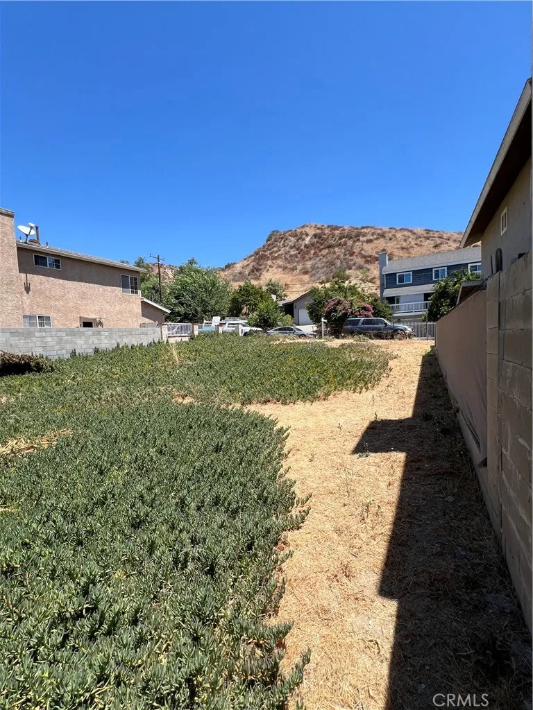 Harding Val Verde, CA 91384