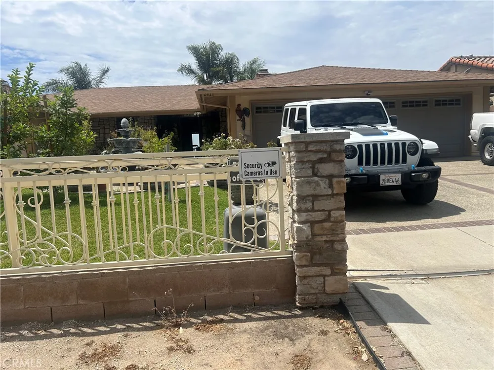 2421 Willow San Bernardino, CA 92404