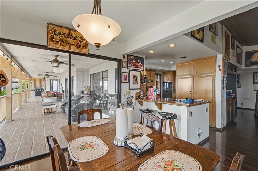 2421 Willow San Bernardino, CA 92404