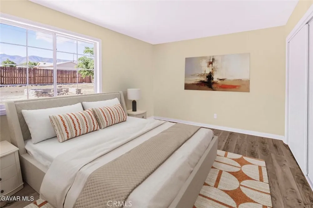 13116 E East Avenue W10 Pearblossom, CA 93553