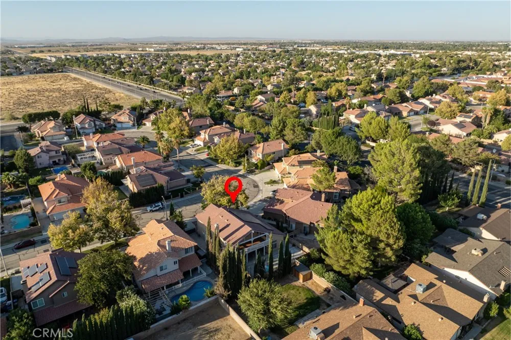3022 Caruso Lane Lancaster, CA 93536