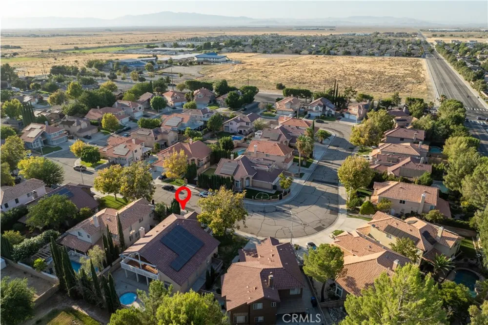 3022 Caruso Lane Lancaster, CA 93536
