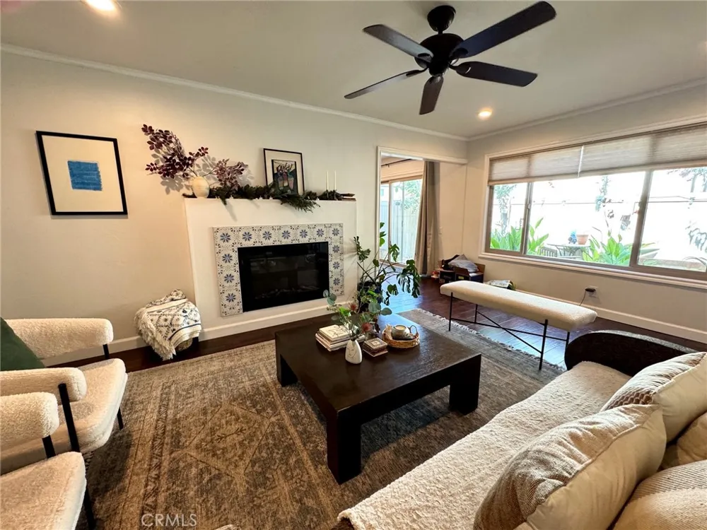 1673 E Avenida De Las Flores Thousand Oaks, CA 91362