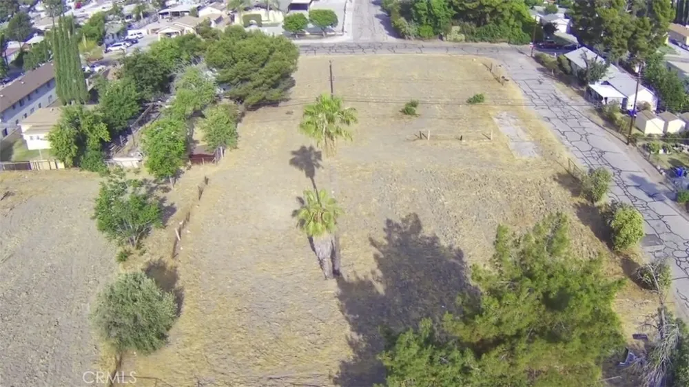 25237 Bessant St San Bernardino, CA 92404