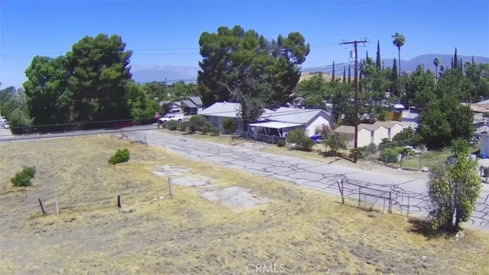 25237 Bessant St San Bernardino, CA 92404
