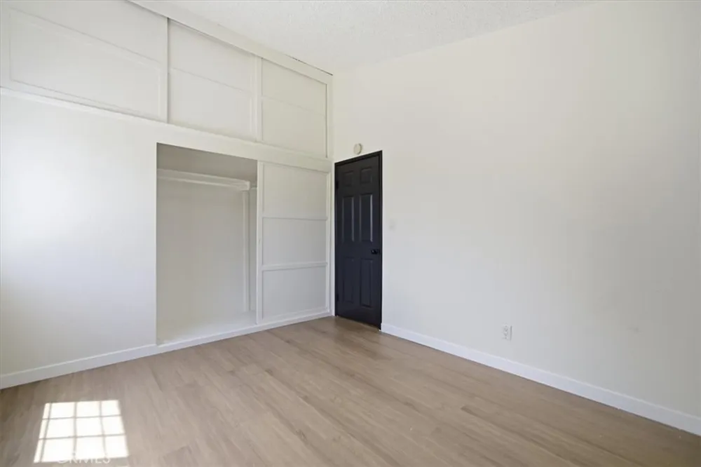 44043 Heaton Lancaster, CA 93534
