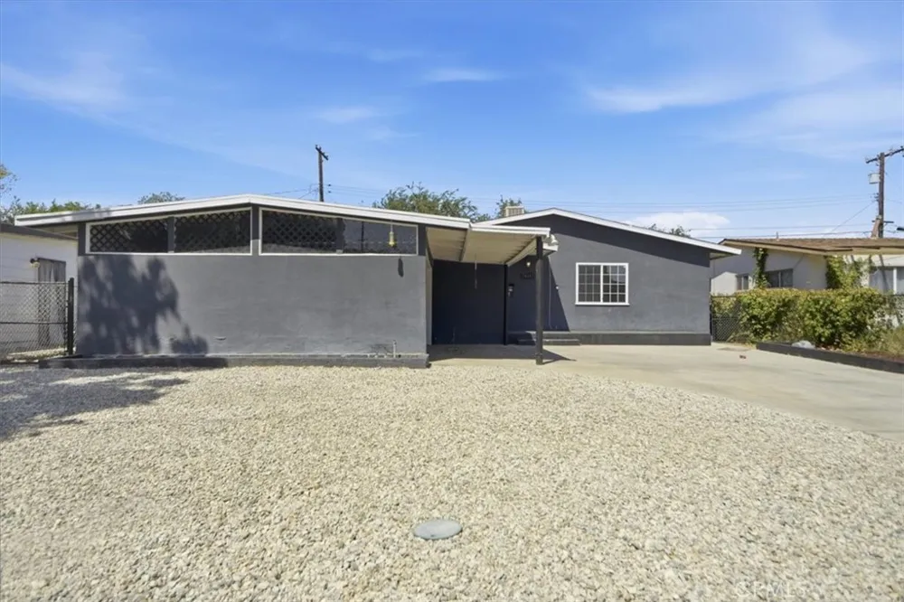 44043 Heaton Lancaster, CA 93534
