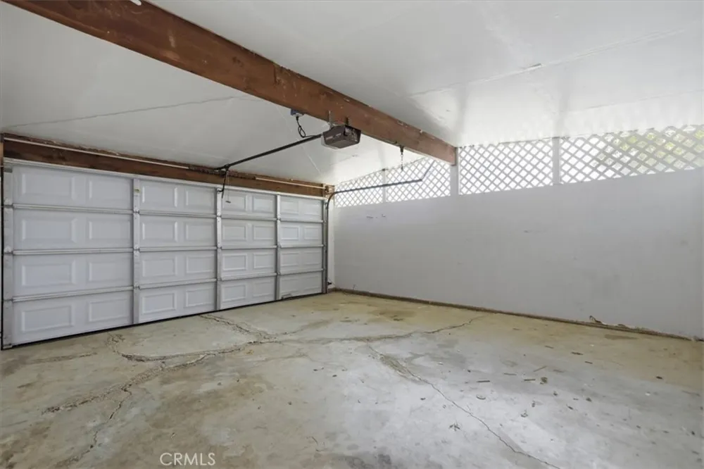 44043 Heaton Lancaster, CA 93534