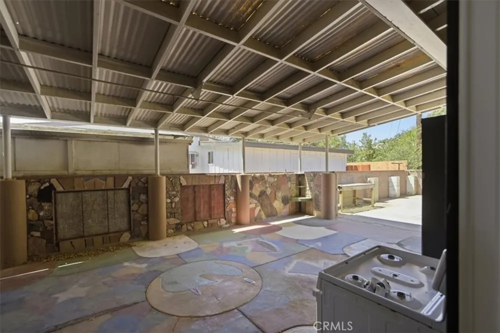 44043 Heaton Lancaster, CA 93534