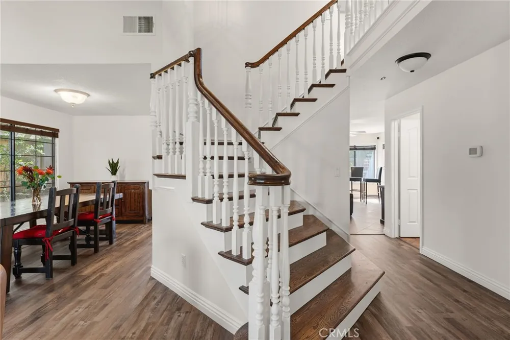 3806 Lost Springs Calabasas, CA 91301