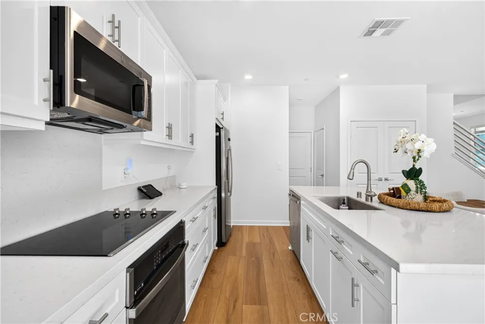 3181 Silo Paseo Ontario, CA 91761