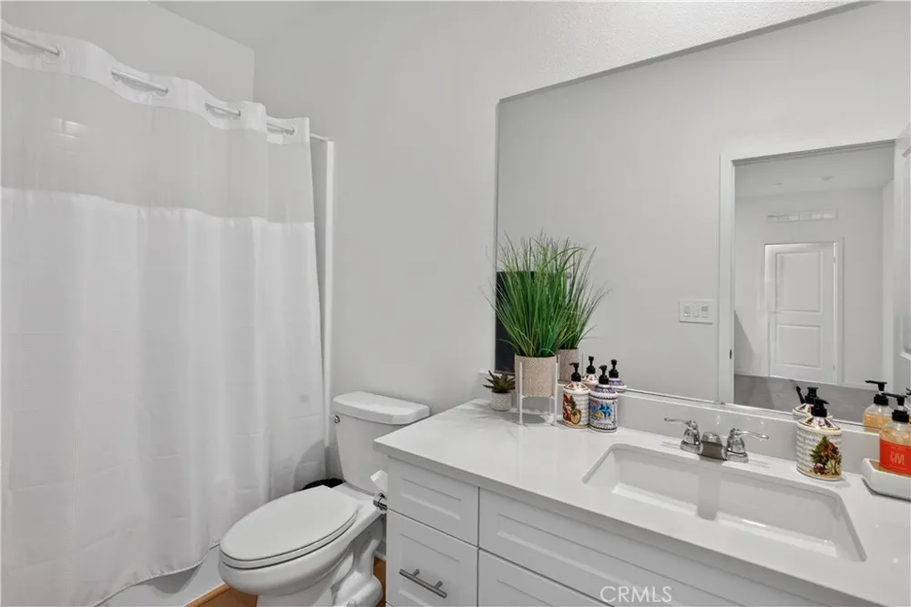 3181 Silo Paseo Ontario, CA 91761